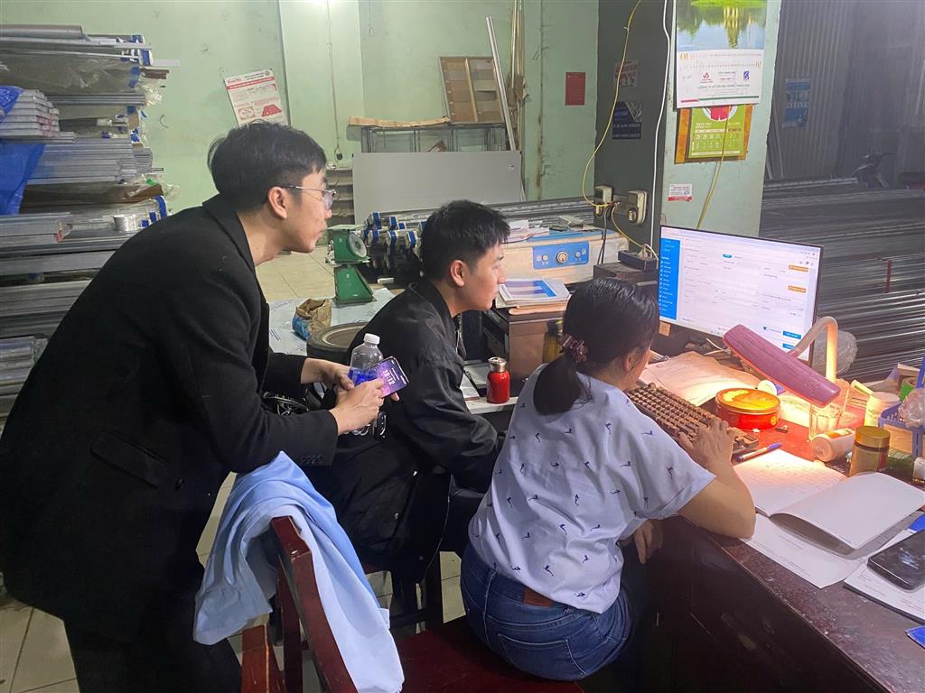 Phần mềm Niềm Tin hỗ trợ đại lý tôn thép sử dụng phần mềm đến khi thành thạo