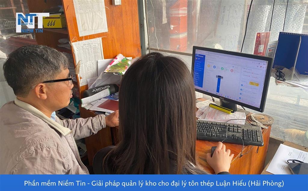 Phần mềm quản lý nhân viên kho vật liệu xây dựng
